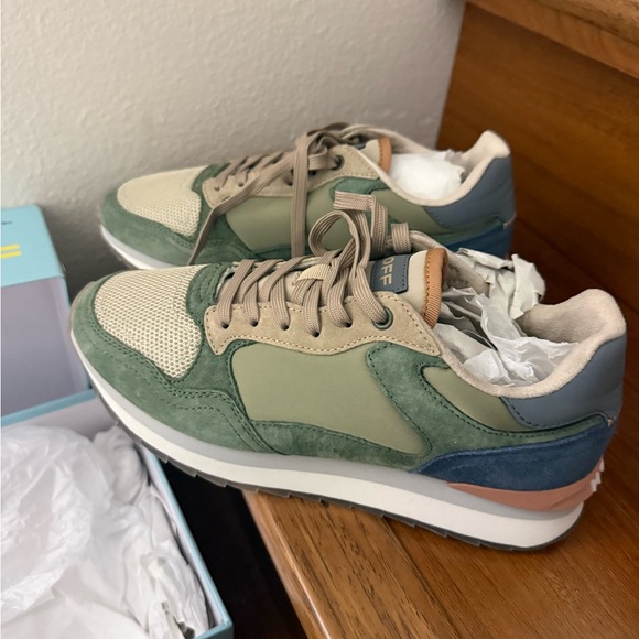 Hoff Shoes - HOFF Low-Top Sneakers Green White Leather Suede NIB EU 37 / US 6.5